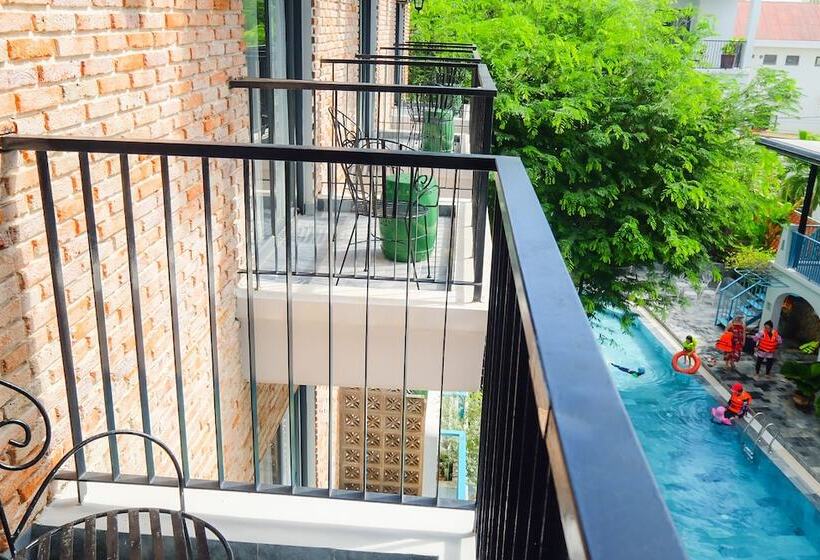 اتاق خانوادگی, Salmalia Boutique Hotel & Spa