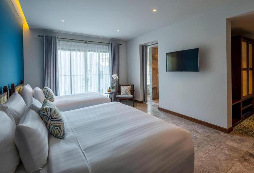 سوییت خانوادگی, Salmalia Boutique Hotel & Spa