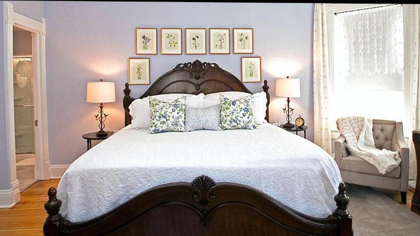 带大床的标准间, Lamberson Guest House