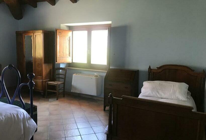 디럭스 트리플 룸, Casale Verdeluna Wine Resort