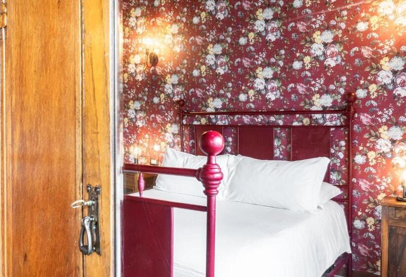 디럭스 룸, Casale Verdeluna Wine Resort