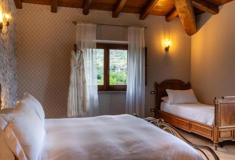 디럭스 트리플 룸, Casale Verdeluna Wine Resort