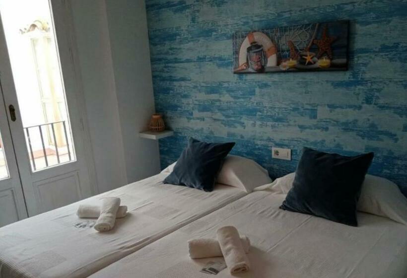 스탠다드 룸, El Pez Naranja