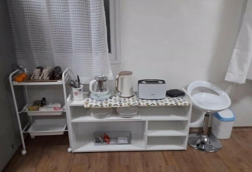 ルームシェアのワンベッド, Gwangju Songjeong Station Guesthouse   Hostel