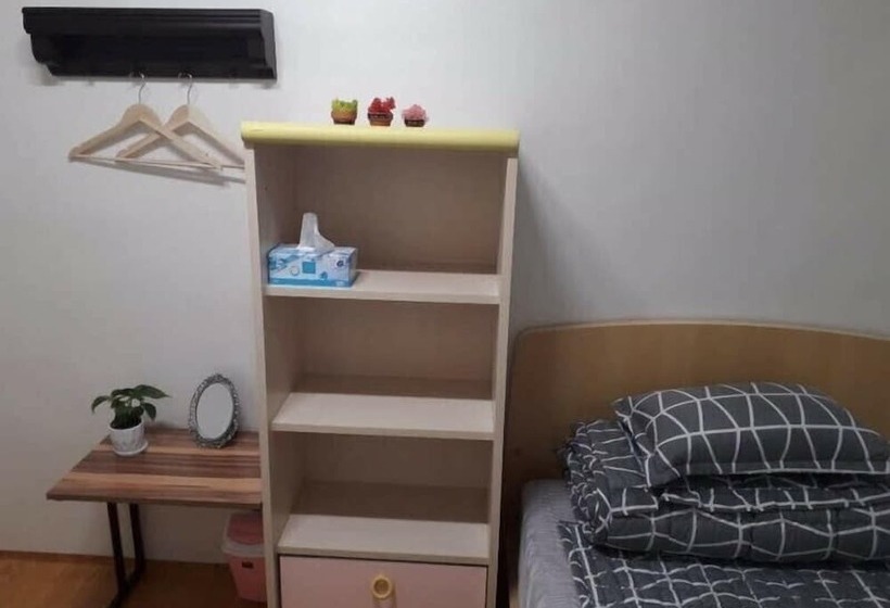 ルームシェアのワンベッド, Gwangju Songjeong Station Guesthouse   Hostel