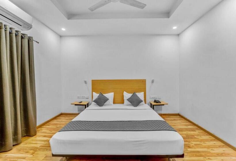 חדר דלוקס, Upar Hotels Nungambakkam Nearby Us Consulate Apollo Hospital Sankara Nethralaya