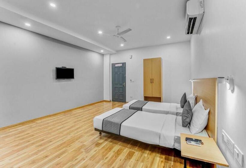 חדר דלוקס, Upar Hotels Nungambakkam Nearby Us Consulate Apollo Hospital Sankara Nethralaya