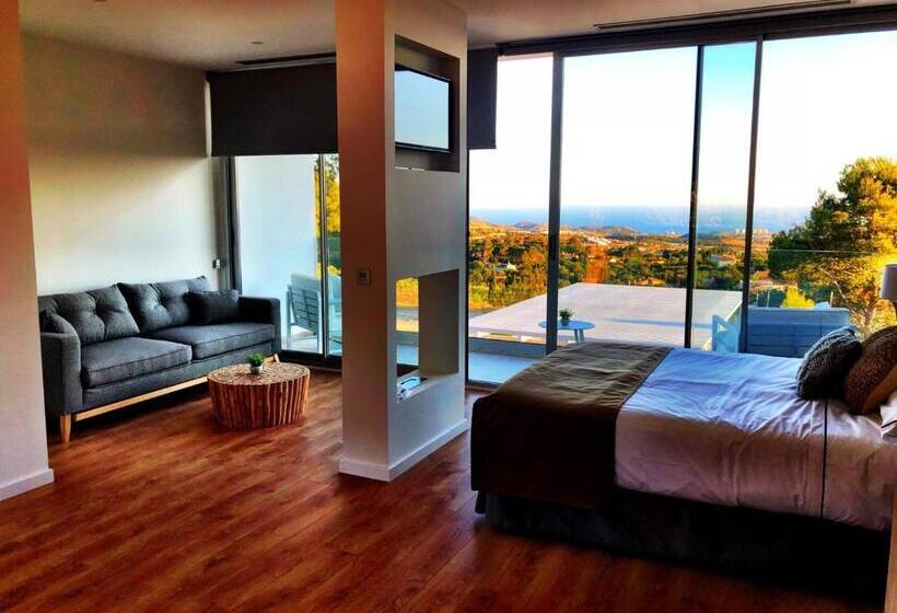 Люкс с Террасой, Nature Suites Puig Campana