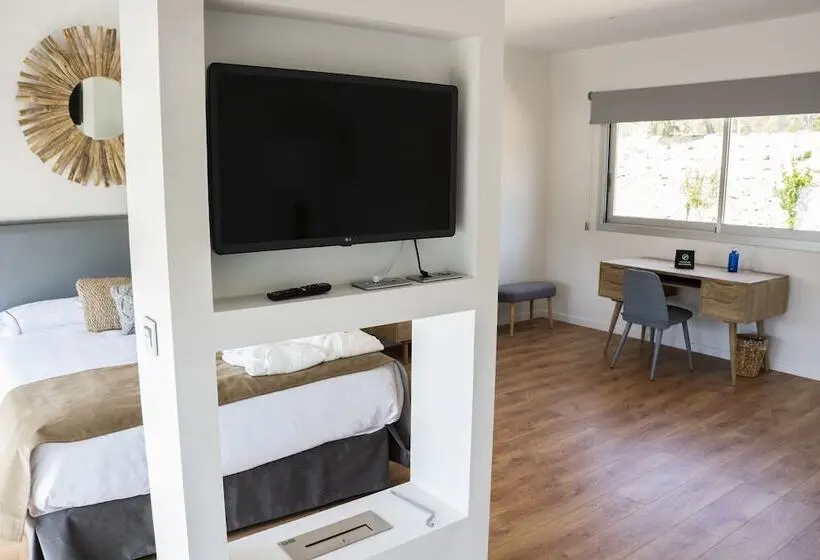 Suite with Terrace, Nature Suites Puig Campana