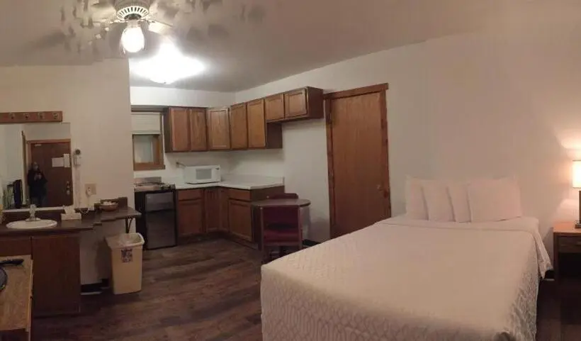 スイート（家族用）, The Sturgis Motel