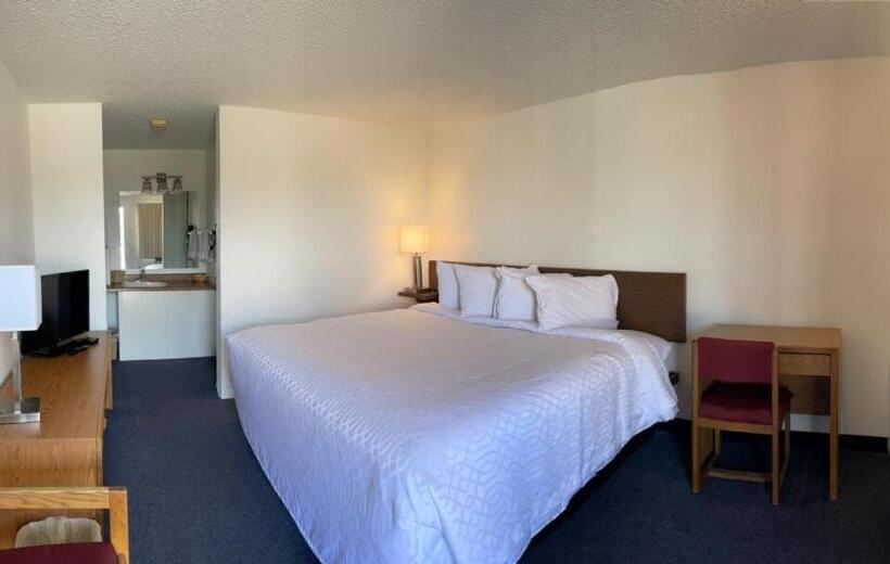 غرفة قياسية سرير كينج, The Sturgis Motel