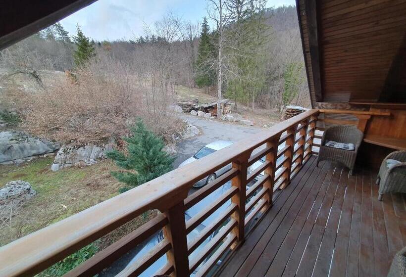 آپارتمان 1 خوابه با بالکن, Miškar Rooms