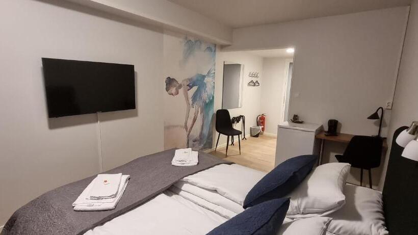 חדר סטנדרט, Husnes Sentrum Hotell