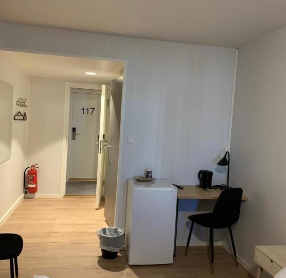 חדר אקונומי יחיד, Husnes Sentrum Hotell