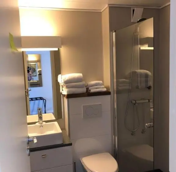 エコノミーシングルルーム, Husnes Sentrum Hotell