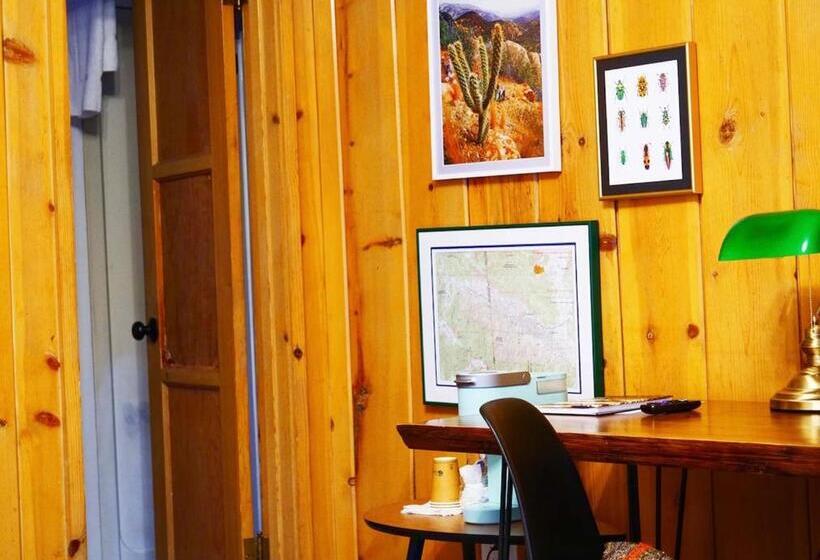 디럭스 스위트, Grand Pine Cabins