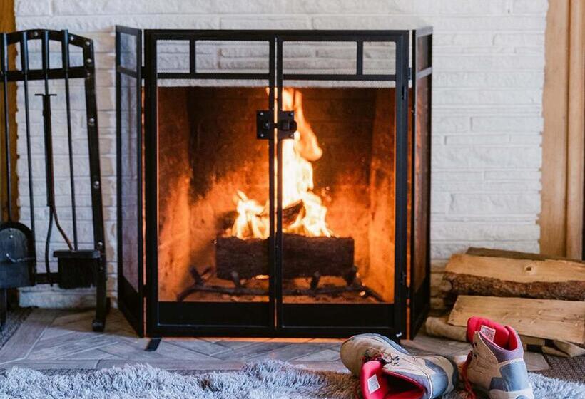 디럭스 스위트, Grand Pine Cabins