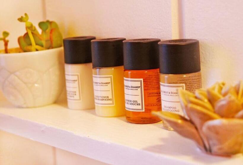 디럭스 코티지, Grand Pine Cabins