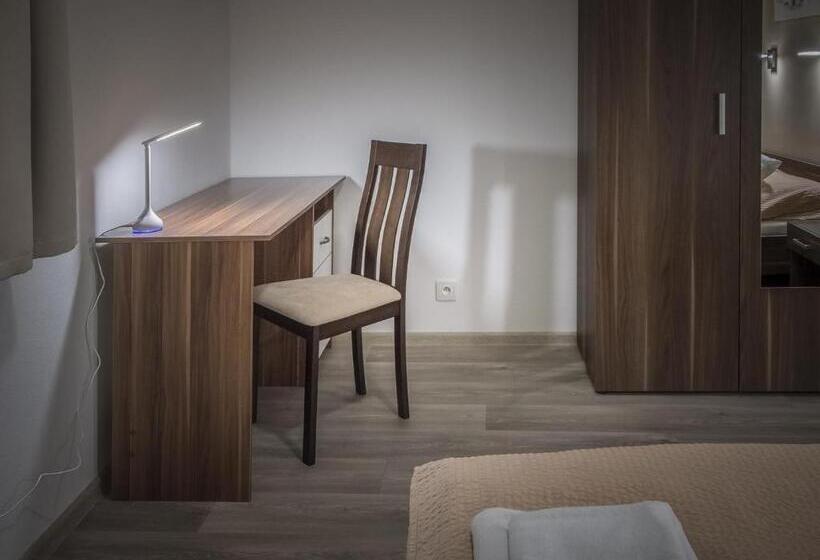 סוויטה, Pension Palla