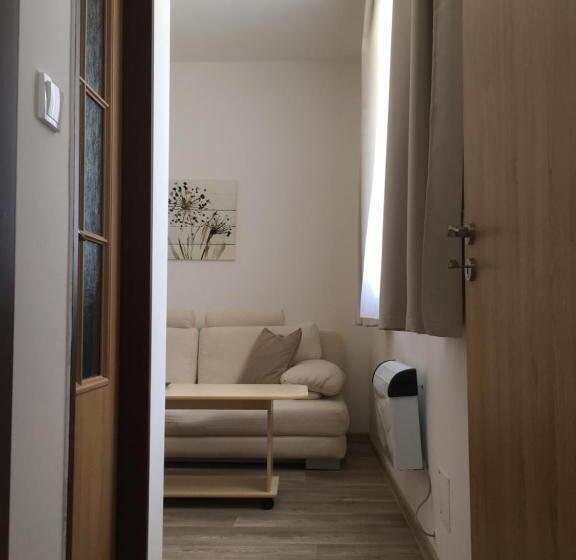 סוויטה, Pension Palla