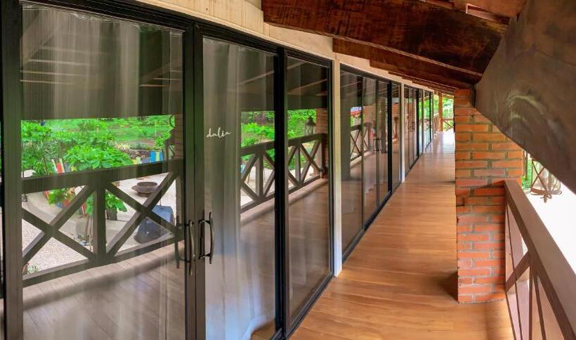 デラックスビラの１ベッドルーム, Latica Lodge