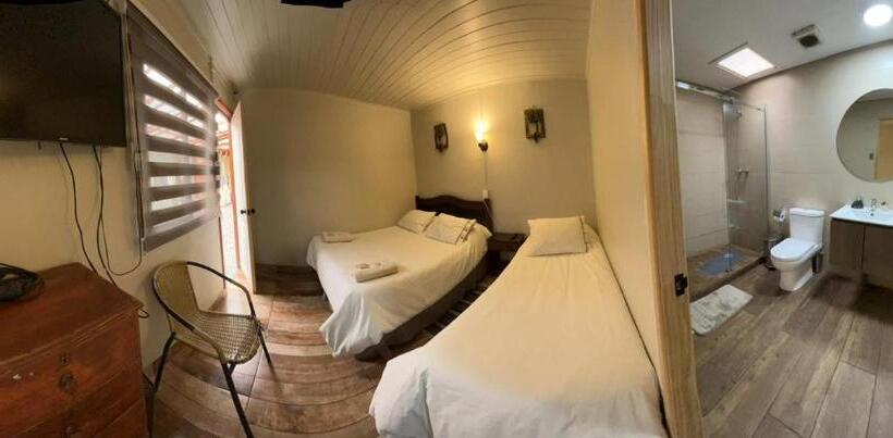 غرفة قياسية ثلاثية, Restaurante Aconcagua