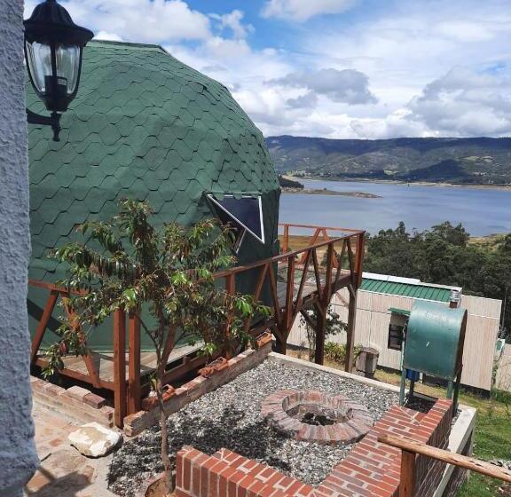 Standard Tent, Benigno Mirador