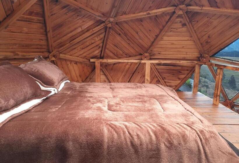 Standard Tent, Benigno Mirador