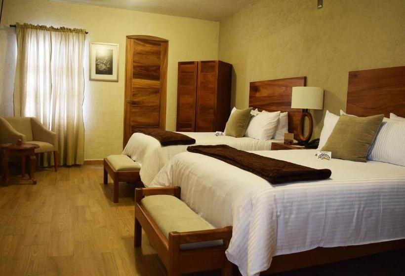 Номер Стандарт 2 Двуспальные Кровати, Casa Andaria