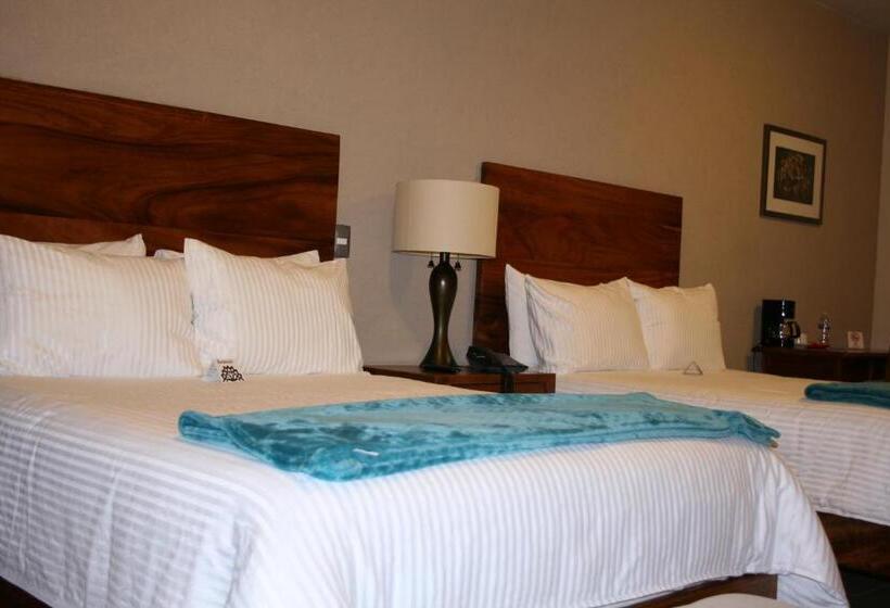 Номер Стандарт 2 Двуспальные Кровати, Casa Andaria