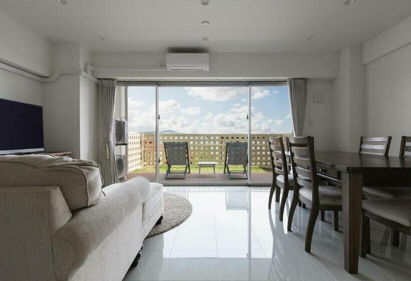 סוויטה, Hideout Okinawa Uruma