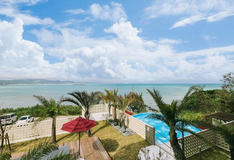 סוויטה עם טרסה, Hideout Okinawa Uruma