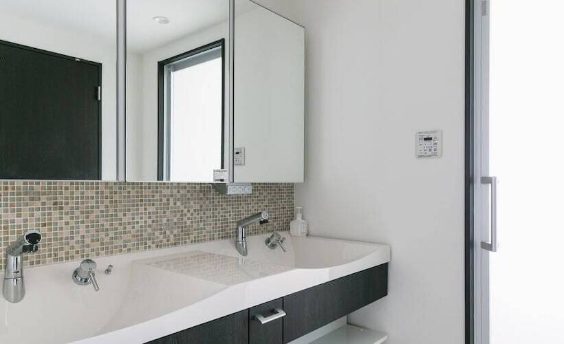 סוויטה משפחתית, Hideout Okinawa Uruma