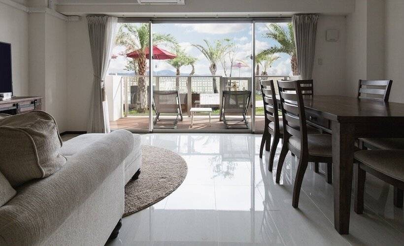 סוויטה, Hideout Okinawa Uruma