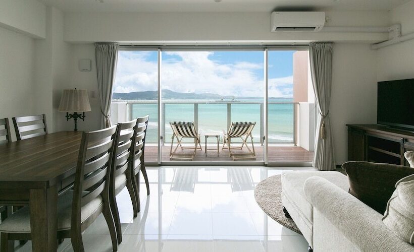 סוויטה, Hideout Okinawa Uruma