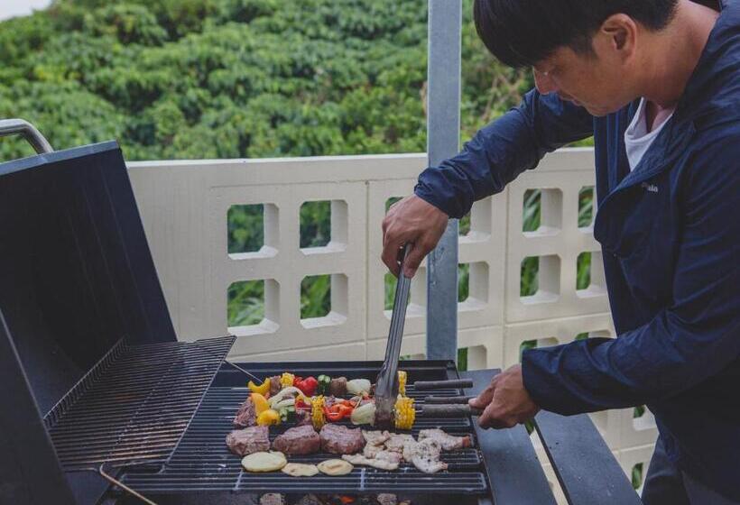 סוויטה, Hideout Okinawa Uruma