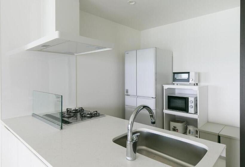 סוויטה משפחתית, Hideout Okinawa Uruma