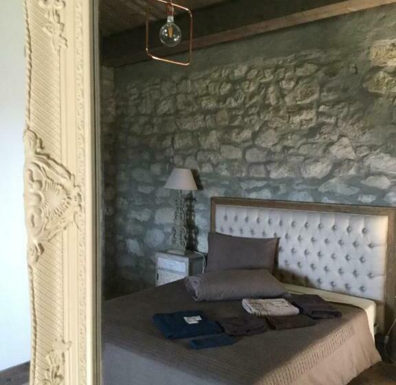 수피리어 룸 산전망, La Portella