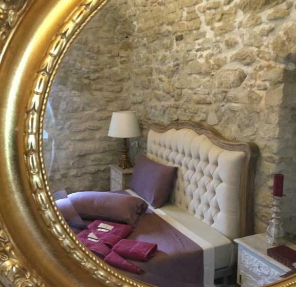 수피리어 룸, La Portella