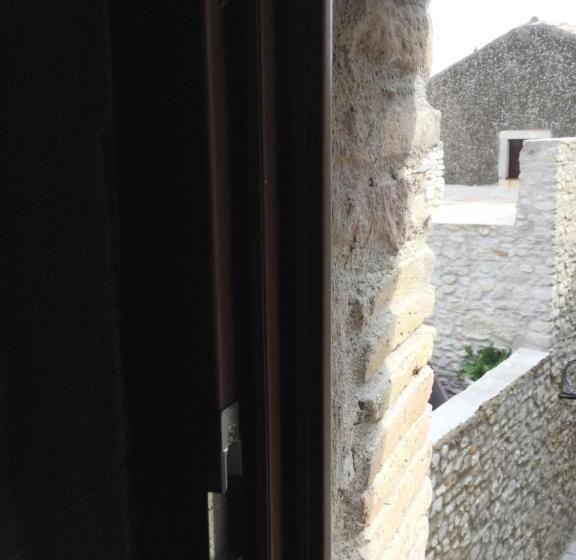 스탠다드 룸, La Portella