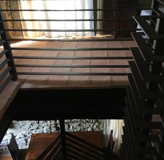 コンフォートトリプルルーム, La Portella