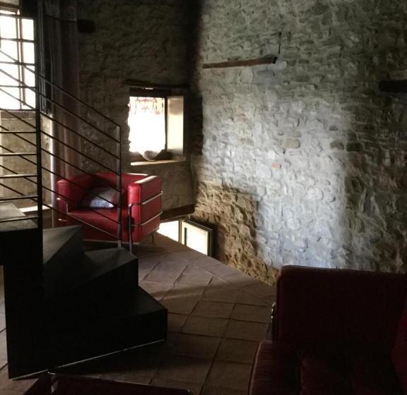 컴포트 트리플 룸, La Portella