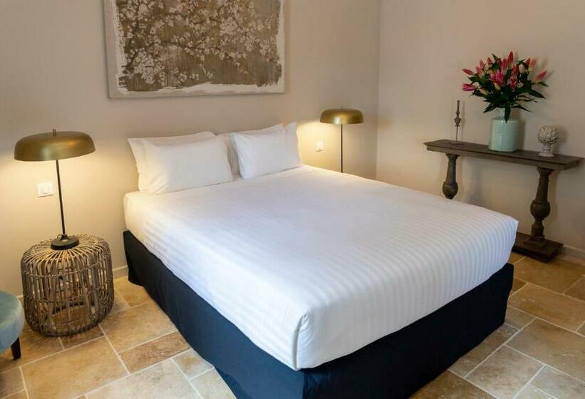 Номер Стандарт, Domaine De La Limetiere