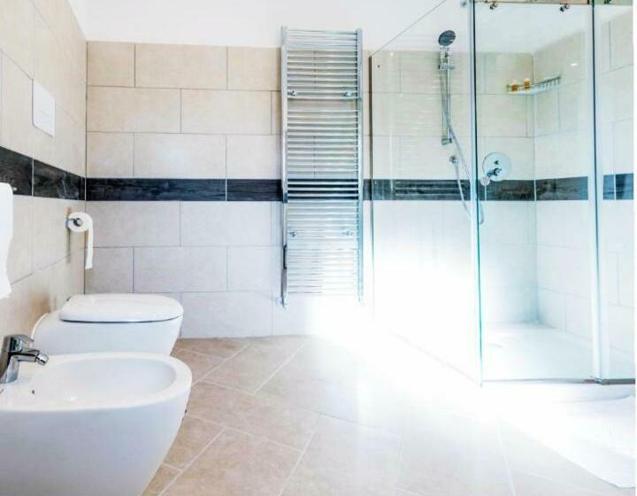 Номер Стандарт, Golden Residence