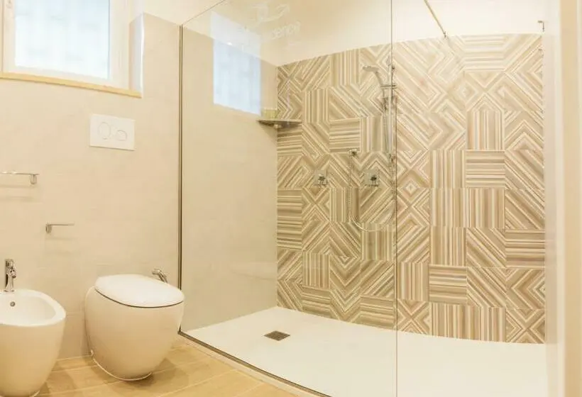 Deluxe-huone, Golden Residence