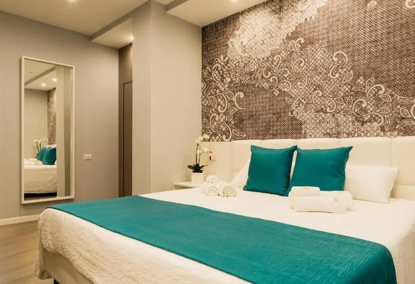 Deluxe Kolmen Hengen Huone, Golden Residence