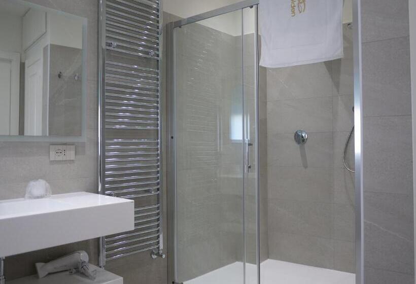 Номер Deluxe, Golden Residence