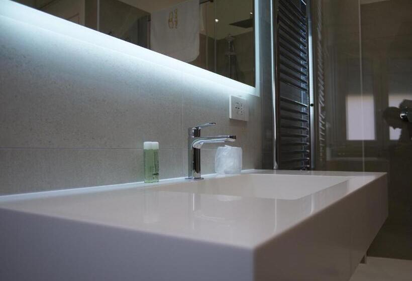 Номер Deluxe, Golden Residence