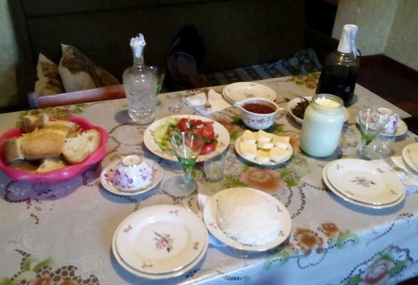 اتاق استاندارد با چشم‌انداز, Guest House Knarik