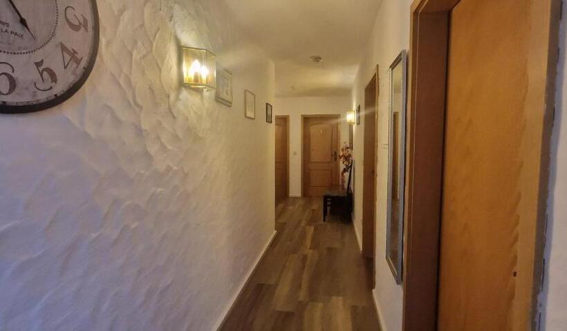 غرفة قياسية, Frankenstube Winkelhaid